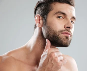 Microinjerto capilar con especialistas acreditados en clínica de Estambul, Turquía con acompañamiento VIP